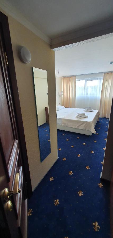 Evropa Hotell Gagra Exteriör bild