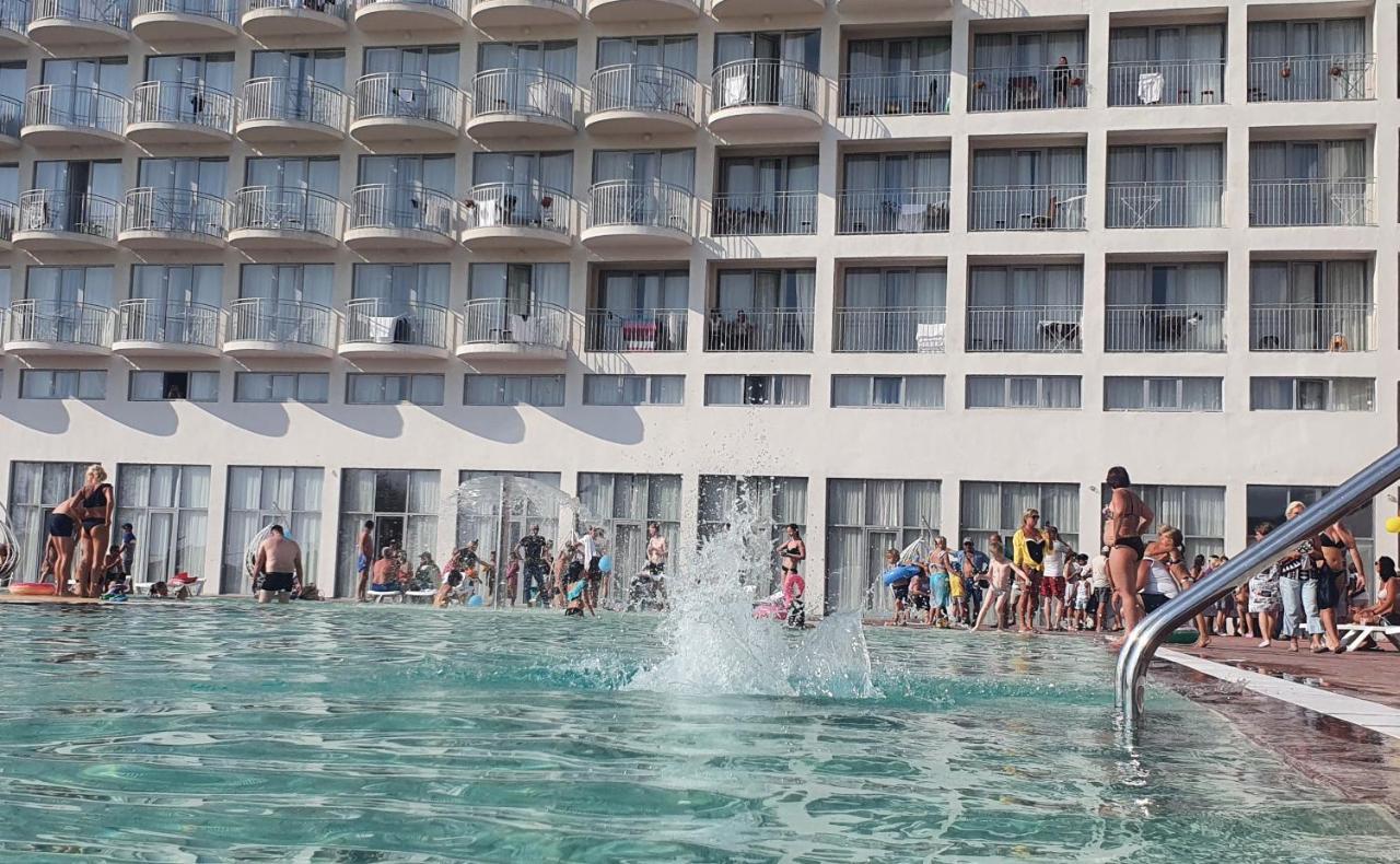 Evropa Hotell Gagra Exteriör bild